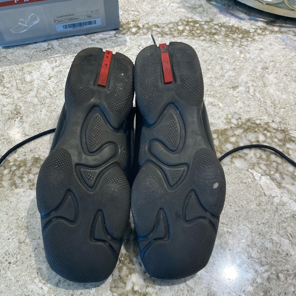 Prada unisex sneakers - Picture 2 of 3